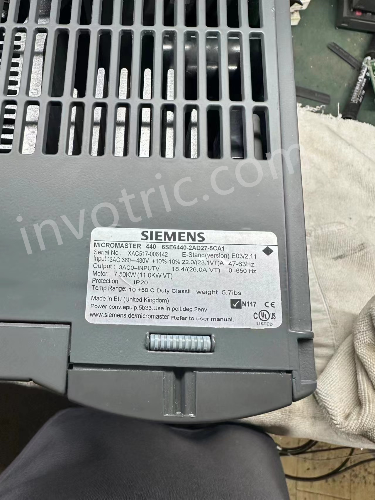 Siemens 6SE6440-2AD27-5CA1-1