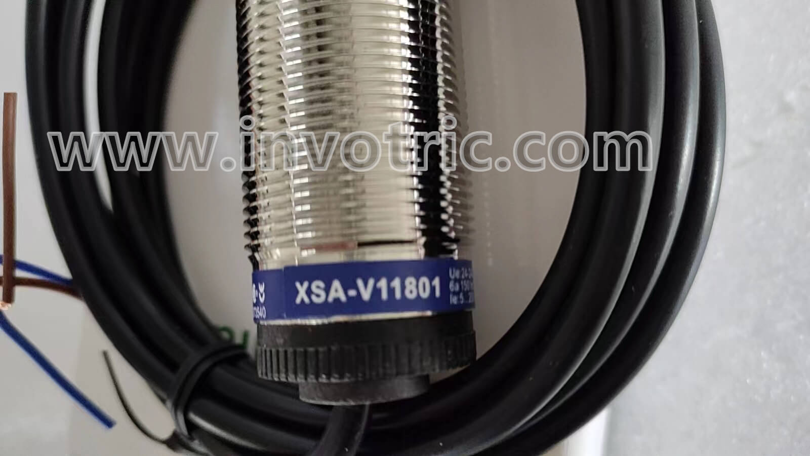 XSAV11801-2