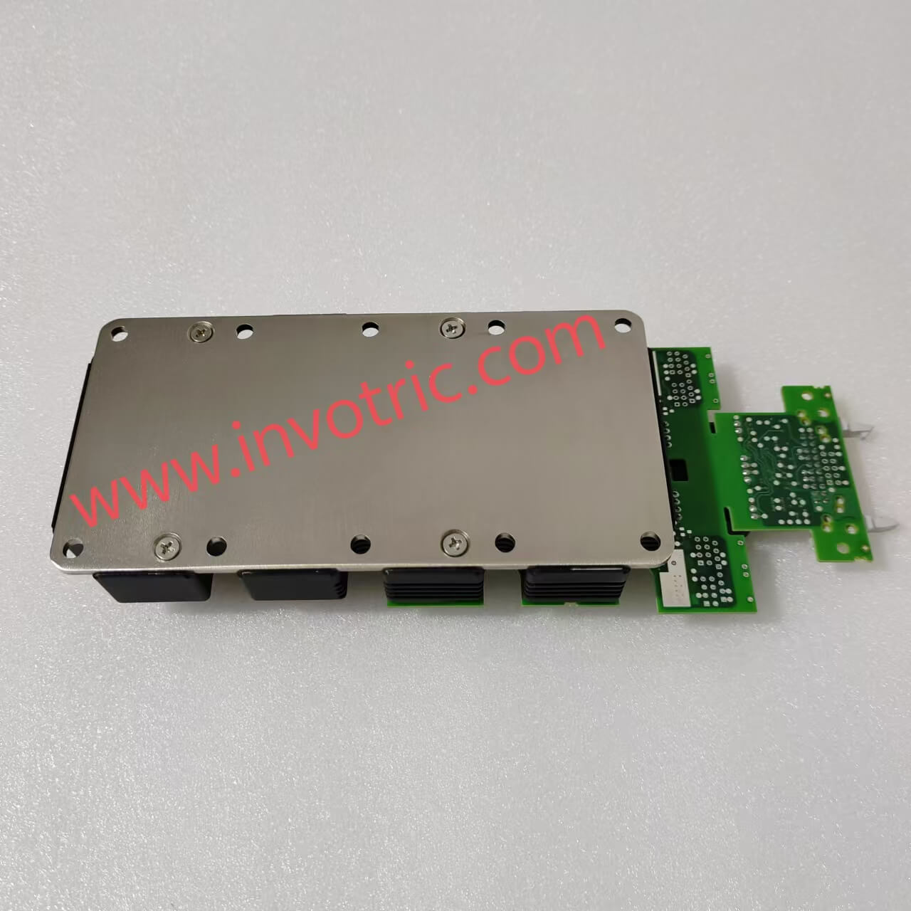 Модуль IGBT с полумостовым выпрямителем FF650R17IE4D-B2, FF650R17IE4D_B2, FF650R17IE4D B2, специально разработанный для тяговых приложений