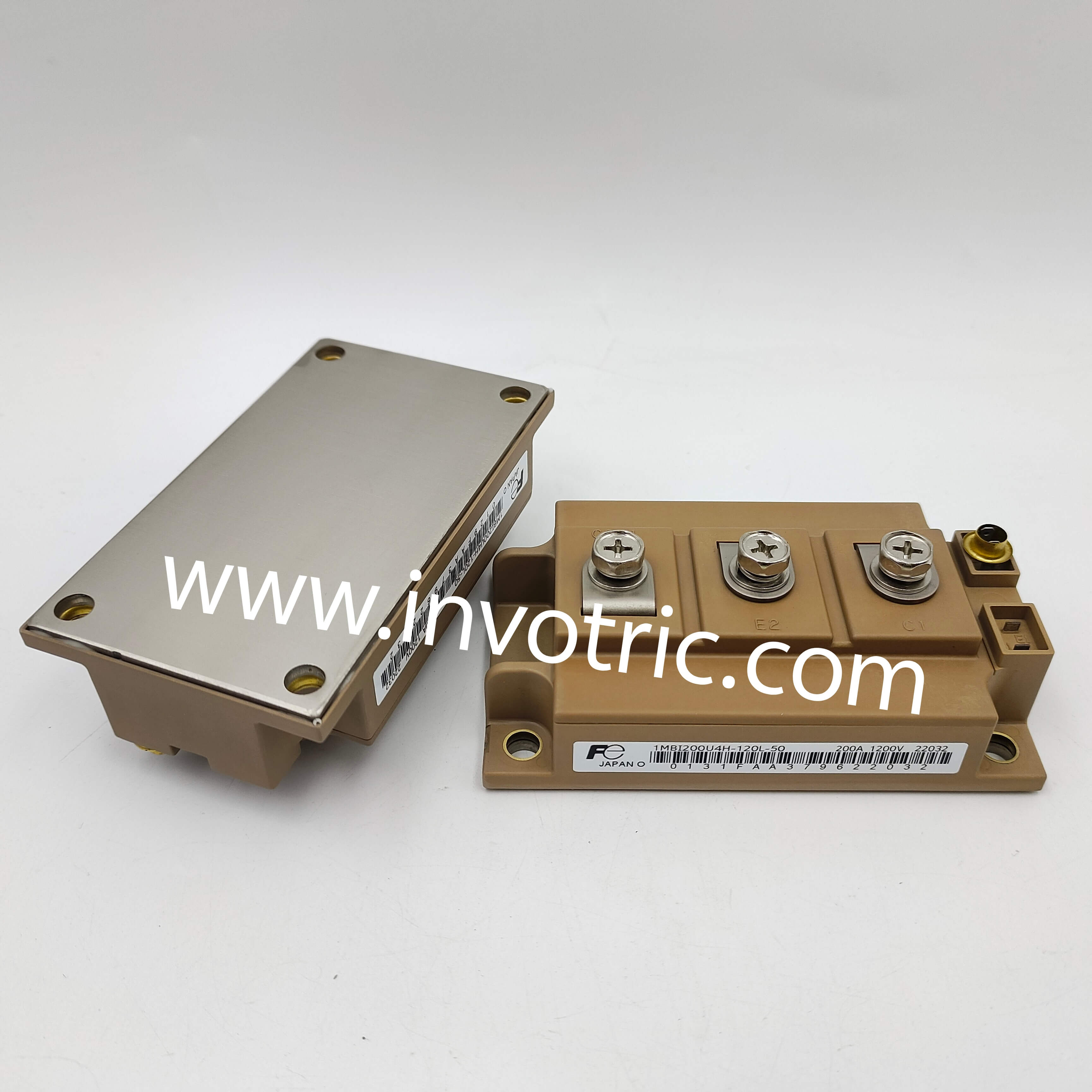 1MBI200U4H-120L-50 IGBT Module 1MBI200U4H-120L 1MBI200U4H120L 1MBI200U4H-120